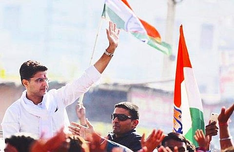 ഹിന്ദി മേഖലയില് കോണ്ഗ്രസിന്റെ ഗംഭീര തിരിച്ചുവരവ്; ഛത്തിസ്ഗഢില് നിഷ്പ്രഭമായി ബിജെപി, ചാഞ്ചാടി മധ്യപ്രദേശ്