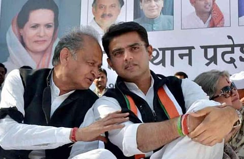 അഞ്ച് സംസ്ഥാനങ്ങളിലും പ്രമുഖര്ക്ക് മുന്നേറ്റം ; ഛത്തീസ്ഗഡില് രമണ് സിംഗ് പിന്നില്