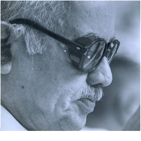 ഫലിതമെന്ന ഒറ്റമൂലി: നായനാരെക്കുറിച്ച് ഷാനവാസ് പോങ്ങനാട് എഴുതുന്നു