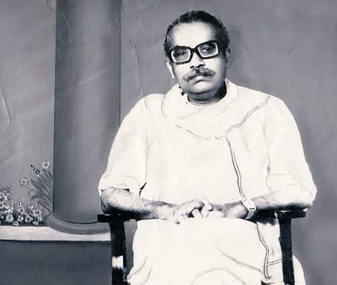 ഈ നാടകത്തിന് കുട്ടികളെ കൊണ്ടുവരരുത്, ഗര്ഭിണികളെയും; കലാനിലയത്തിന്റെ നാടകകാലത്തെക്കുറിച്ച് ജോണ്പോള് എഴുതുന്നു