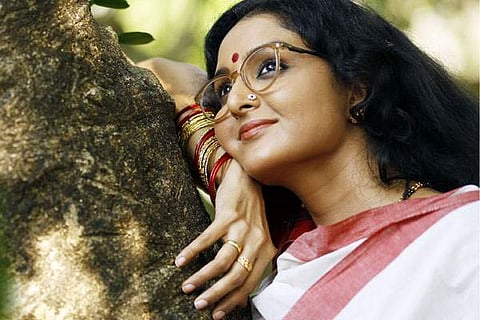 ഞരമ്പ് രോഗികളും ആമിയെ പ്രണയിച്ചവരും