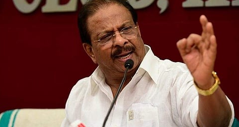 പ്രതിരോധിക്കാന് ആയുധമെടുക്കാത്തത് കൊണ്ടാണ് ചെറുപ്പക്കാര് കോണ്ഗ്രസില് വരാത്തതെന്ന് കെ സുധാകരന്