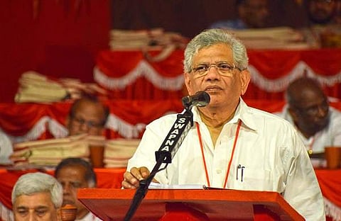 അക്രമം സിപിഎമ്മിന്റെ നയമല്ല; എന്നാല് പാര്ട്ടിയെ ആക്രമിച്ചാല് പ്രതിരോധിക്കും: സീതാറാം യെച്ചൂരി