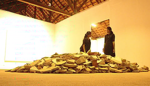 കൊച്ചി മുസ്രിസ് ബിനാലെ സാമ്പത്തിക ഇടപാടുകള് സുതാര്യമോ