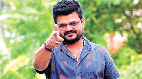 'സംഗീതബോധം മാത്രം പോരാ അമ്പാനേ, അല്പം സാമാന്യബോധം കൂടി വേണം'; നാദിര്ഷയ്ക്ക് ലൈക്ക്