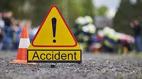 സ്കൂള് കുട്ടികള്ക്കിടയിലേക്ക് പിക്കപ്പ് വാന് പാഞ്ഞുകയറി; 13 വയസുകാരി മരിച്ചു