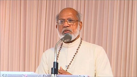 ആലഞ്ചേരി അനുകൂലികളും പ്രതിഷേധക്കാരും ഏറ്റുമുട്ടി; വൈദികസമിതി യോഗത്തില് സംഘര്ഷം