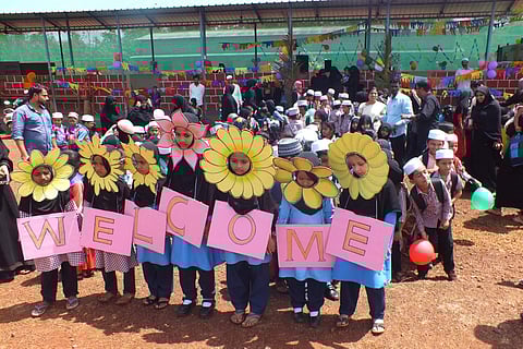 'ഒബിസി-ഒഇസി സംവരണം അവസാനിപ്പിക്കണം; മേല്ജാതിക്കാരായ രാഷ്ടീയക്കാരും എഴുത്തുകാരും ജാതിപേരില് അഭിമാനം കൊള്ളുന്നു'
