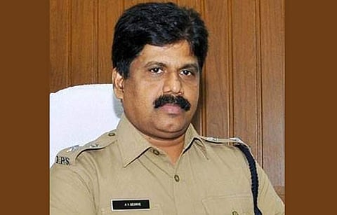 എറണാകുളം റൂറല് എസ് പി എ വി ജോര്ജ്ജിനെ സ്ഥലംമാറ്റി