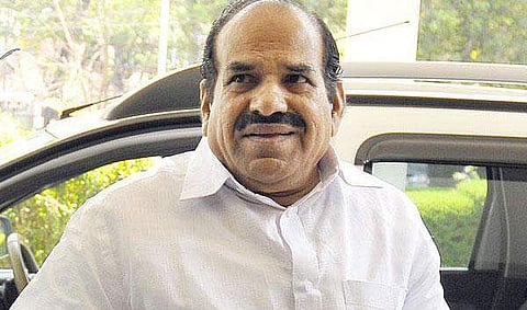 ശ്രീജിത്തിന്റെ ഭാര്യയ്ക്ക് സര്ക്കാര് ജോലി നല്കണം; ഇടത് മുന്നണിയുടെ പ്രവര്ത്തനം ജനം വിലയിരുത്തട്ടെ: കോടിയേരി