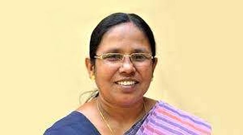 മരണനിരക്ക് കുറയ്ക്കാനായി, പോസ്റ്റ് കോവിഡ് ചികിത്സയില് കേരളം മാതൃകയാകും: കെ കെ ശൈലജ