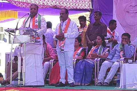 കര്ണാടകയില് കോണ്ഗ്രസ് സ്ഥാനാര്ത്ഥികളുടെ വീട്ടില് ആദായ നികുതി റെയ്ഡ്; നടപടിക്ക് പിന്നില് ബിജെപിയുടെ പരാജയഭീതിയെന്ന് സിദ്ധരാമയ്യ