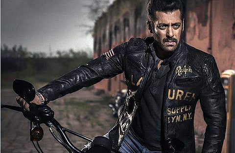 നടന്, ഗായകന്, നിര്മാതാവ്, എഴുത്തുകാരന്; സൂപ്പര്താരം സല്മാന്റെ പുതിയ വേഷം ഇതില് നിന്നെല്ലാം വ്യത്യസ്തം