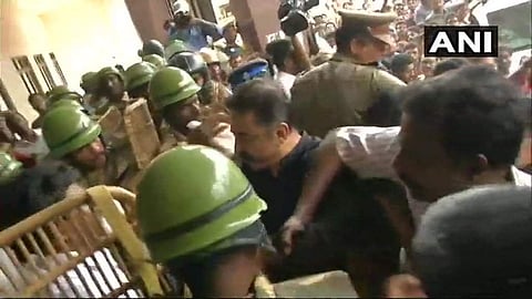 തൂത്തുക്കുടി പൊലീസ് വെടിവെയ്പ്പ്; നിരോധനാജ്ഞ ലംഘിച്ച കമല്ഹാസനെതിരെ കേസ്