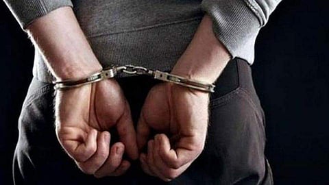 കസ്റ്റഡിമരണം സംഭവിക്കുമെന്ന് ഭയം: പറവൂരില് കൊലയാളി പിടിയിലായിട്ടും പൊലീസ് വെറുതെ വിട്ടു