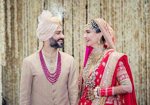 സോനം കപൂറും ആനന്ദ് അഹൂജയും വിവാഹിതരായി: ആശംസയര്പ്പിച്ച് ബോളിവുഡ്