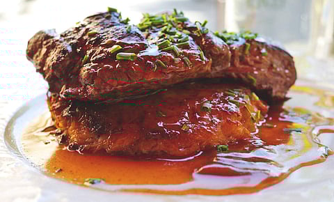 ബീഫ് ഇഷ്ടമാണോ? അക്ഷരാര്ത്ഥത്തില് നിങ്ങളുടെ ഹൃദയം തകര്ക്കുന്ന റെഡ് മീറ്റ് അലര്ജിയെപ്പറ്റി കേട്ടിട്ടുണ്ടോ?