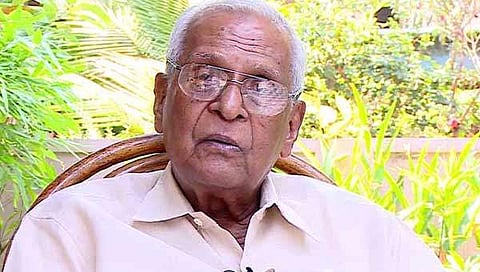 എംഎം ലോറന്സിനെ ചിലര് സിനിമയിലെ വില്ലന് കഥാപാത്രമായി ചിത്രീകരിച്ചു;പാര്ട്ടിയിലെ പങ്ക് ബോധപൂര്വം തമസ്കരിച്ചു