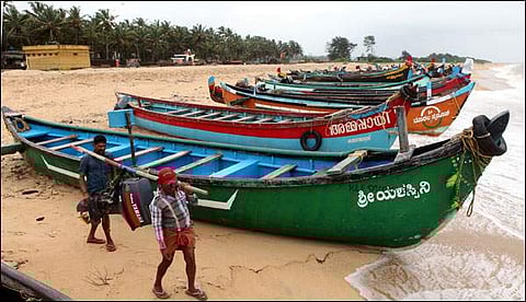 സംസ്ഥാനത്ത് ട്രോളിങ് നിരോധനം നാളെ മുതല്