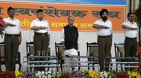 "നിരാശബാധിച്ചവരുടെ തറവേല"; പ്രണബിന്റെ വ്യാജചിത്രങ്ങള് പ്രചരിപ്പിക്കുന്നവര്ക്കെതിരെ ആര്എസ്എസ്