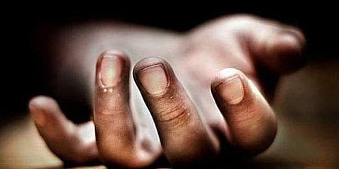 ഇടുക്കിയില് റിസോര്ട്ട് ഉടമയും ജീവനക്കാരനും മരിച്ചനിലയില്; കൊലപാതകമെന്ന് സംശയം