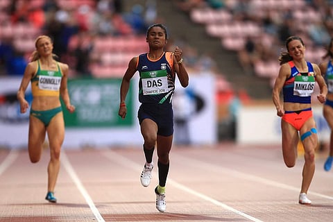 ചരിത്രമെഴുതി സ്വര്ണം നേടി; പക്ഷേ ഇംഗ്ലീഷ് സംസാരിക്കുമ്പോള് ഒഴുക്കില്ല !!!