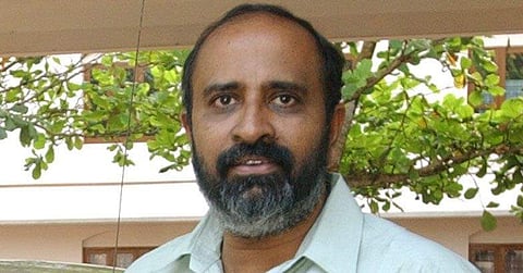 മാത്യു ടി തോമസ് മന്ത്രിയായി തുടരും ; തല്ക്കാലം നേതൃമാറ്റമില്ലെന്ന് ജെഡിഎസ് ദേശീയ നേതൃത്വം