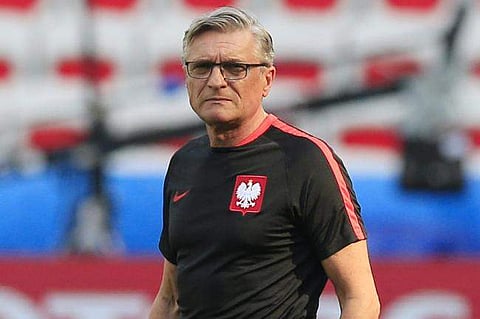 പോളണ്ട് പരിശീലക സ്ഥാനമൊഴിഞ്ഞ് നവല്ക; ജോക്വിം ലോ തുടരും