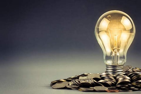 വൈദ്യുതി നിരക്ക് കൂടും, സബ്സിഡി ബാങ്കിലേക്ക്: ഗാര്ഹിക ഉപഭോക്താക്കളുടെ വയറ്റത്തടിച്ച് കേന്ദ്രം