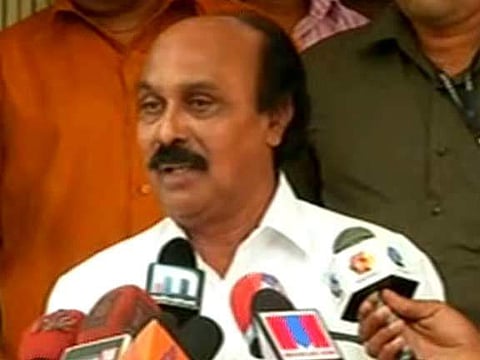 ദുരിതമനുഭവിക്കുന്നവര്ക്ക് സൗജന്യറേഷന്; കൊച്ചിയില് ശുദ്ധജലവിതരണത്തിന് സംവിധാനം ഏര്പ്പെടുത്തും: റവന്യൂ മന്ത്രി