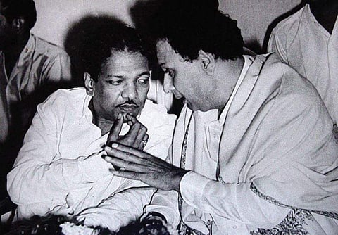 അവര് മീട്ടിയത് അപൂര്വ്വസൗഹൃദരാഗം; എംജിആറിനൊപ്പം കരുണാനിധിയും ഇനി ഓര്മ്മയില്