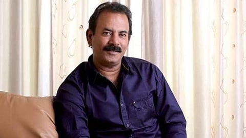 മനുഷ്യനായിട്ടാണ് എല്ലാവരേയും കാണുന്നത്, ദൈവങ്ങള് ആരാധനാലയത്തിനുള്ളില് അല്ലെന്നും മേജര് രവി