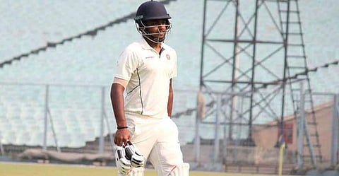 രഞ്ജി ട്രോഫി ക്വാര്ട്ടര്; ഗുജറാത്ത് ഏറില് തകര്ന്ന് കേരളം, 185ന് പുറത്ത്