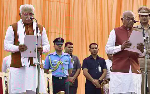 ഹരിയാനയിൽ മനോഹർലാൽ ഖട്ടാറിന് രണ്ടാംമൂഴം; മുഖ്യമന്ത്രിയായി സത്യപ്രതിജ്ഞ ചെയ്തു