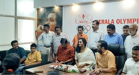 'കേരളത്തിന്റെ സ്നേഹത്തിന് നന്ദി; ലോക കിരീടം നേടാനായത് ആത്മവിശ്വാസം കൂട്ടി; ലക്ഷ്യം ഒളിമ്പിക് സ്വര്ണം'- പിവി സിന്ധു