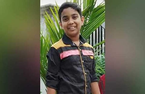 നവനീതിന്റെ മരണം തലയ്ക്കുള്ളിലെ രക്തസ്രാവം മൂലം ; ക്രിക്കറ്റ് ബാറ്റ് കൊണ്ട് മരിച്ച വിദ്യാര്ത്ഥിയുടെ പോസ്റ്റ്മോര്ട്ടം റിപ്പോര്ട്ട് പുറത്ത്