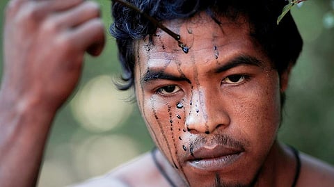 വനംകൊള്ളക്കാര് വെടിവെച്ചുകൊന്ന ഗോത്രവിഭാഗ പോരാളിയായ പൗലോ പൗലിനോ ഗുവാജജാറ