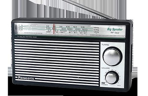 'റേഡിയോ കേരള' ; സംസ്ഥാന സര്ക്കാരിന്റെ സ്വന്തം റേഡിയോ ചാനല് ഇന്നു മുതല്