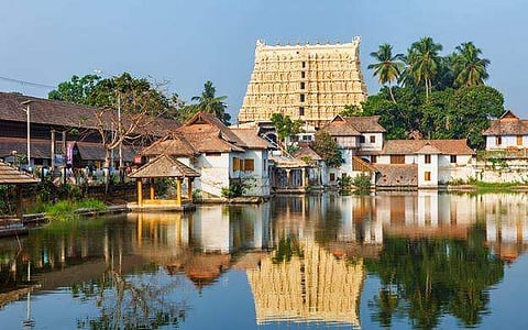 അക്കനും അണ്ണനും മച്ചമ്പിയും : നിഷ്കളങ്ക വാമൊഴി വഴക്കത്തിന്റെ തിരോന്തരം