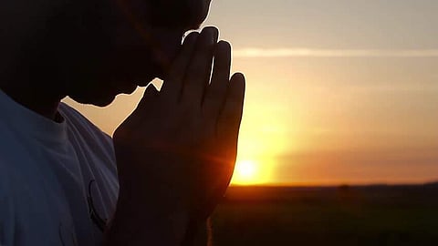 സൂര്യഗ്രഹണ സമയത്ത് ഈ മന്ത്രങ്ങള് ഒരു തവണ ജപിച്ചാല് മതി, നിങ്ങള്ക്ക് ഗുണം ചെയ്യും!