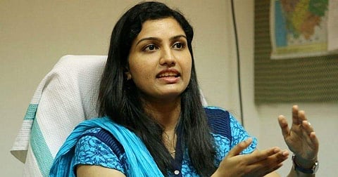 മൂന്നാറിലെ അനധികൃത നിർമാണം; ഹൈക്കോടതിയെ സമീപിക്കുമെന്ന് സബ് കലക്ടർ