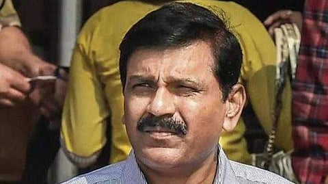 കോടതി അലക്ഷ്യം : നാഗേശ്വര റാവുവിന് ഒരു ലക്ഷം രൂപ പിഴ ; കോടതി പിരിയും വരെ തടവ്