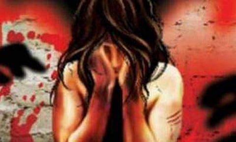 ചെറുപ്പം മുതല് മകളെ പീഡിപ്പിച്ചു; എയ്ഡ്സ് രോഗിയായ അച്ഛന് ജീവപര്യന്തം കഠിന തടവ്