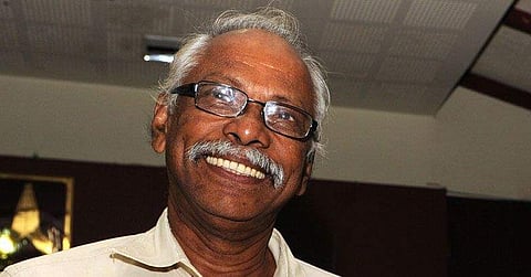 കേരളത്തിലെ രാഷ്ട്രീയ കൊലപാതകങ്ങൾക്ക് കാരണം സിപിഎം; അവസാനിപ്പിക്കാനും അവർ തീരുമാനിക്കട്ടെ- എംഎൻ കാരശേരി