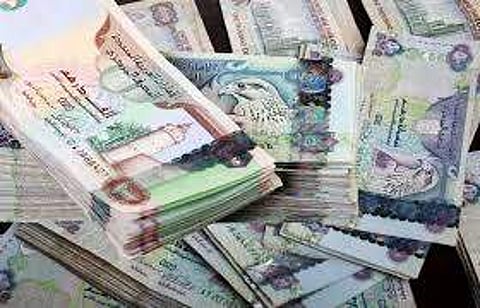 അവധിക്ക് നാട്ടിലെത്തിയപ്പോള് ടിക്കറ്റ് മറന്നുവെച്ചു; മലയാളിക്ക് നറുക്കെടുപ്പില് ഏഴ് കോടി