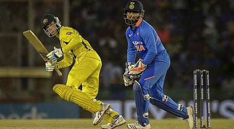 മൊഹാലിയിലും വീണു: നാലാം ഏകദിനത്തില് ഇന്ത്യക്ക് പരാജയം, ഓസീസ് ജയം നാല് വിക്കറ്റിന്