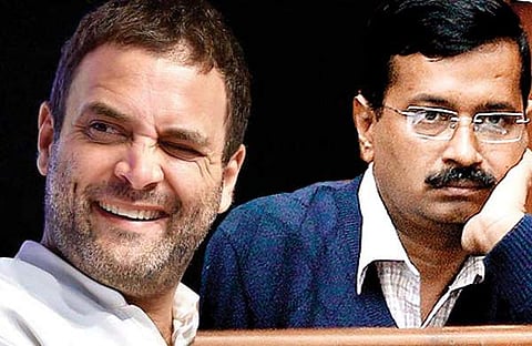 സഖ്യമുണ്ടാക്കാന് ഒരു നീക്കവുമില്ല; കോണ്ഗ്രസ് കഥകള് പടച്ചുവിടുകയാണെന്ന് കെജരിവാള്