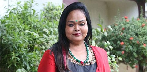 ഇനി രാഷ്ട്രീയത്തില്: കലാ മാസ്റ്റര് ദിനകരന്റെ പാര്ട്ടിയില് ചേര്ന്നു