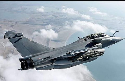 റഫാല് സുപ്രധാന രേഖകള് പ്രതിരോധമന്ത്രാലയത്തില് നിന്ന് മോഷ്ടിക്കപ്പെട്ടു; കേന്ദ്രസര്ക്കാര് സുപ്രിംകോടതിയില്