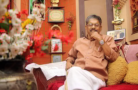 യുകെ കുമാരന്